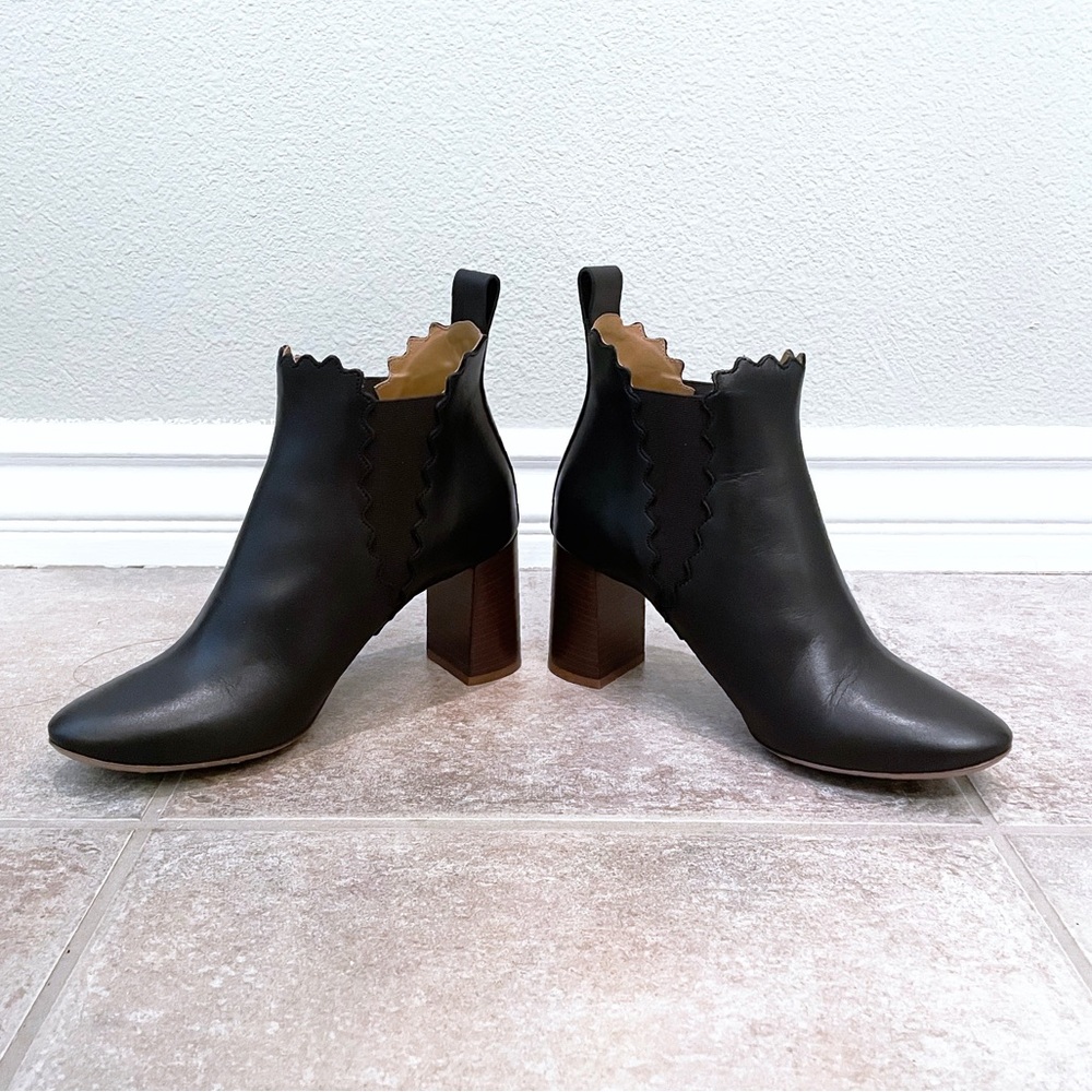 Chloé scalloped leather black Chelsea ankle boots booties - Size 7.5 - Picture 5 of 8